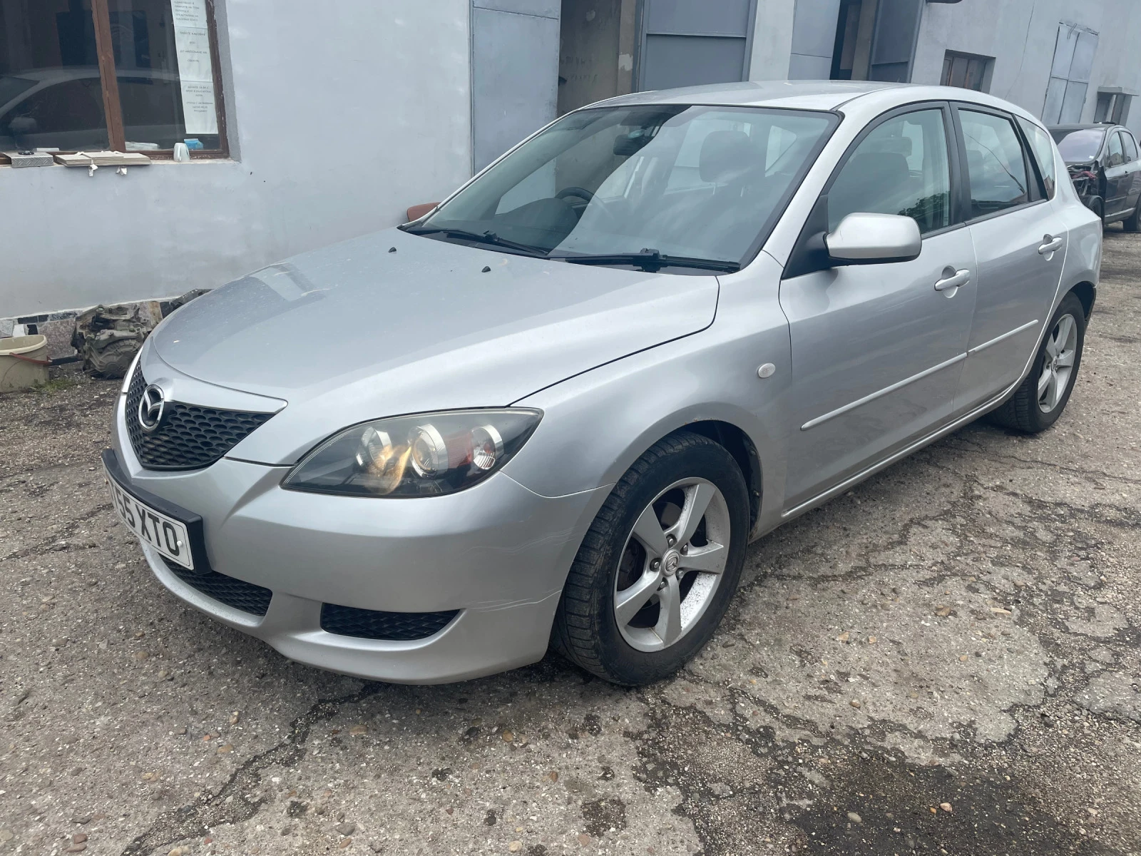 Mazda 3 1.6i 105кс. - изображение 2