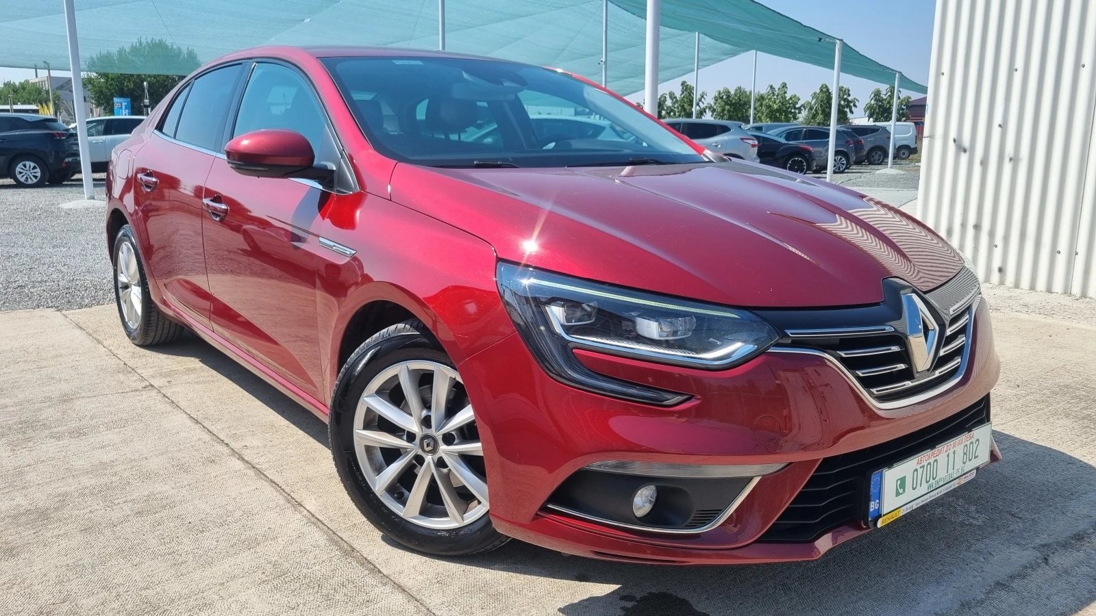 Renault Megane 1.3benzin* 140ps* EU6d - изображение 5