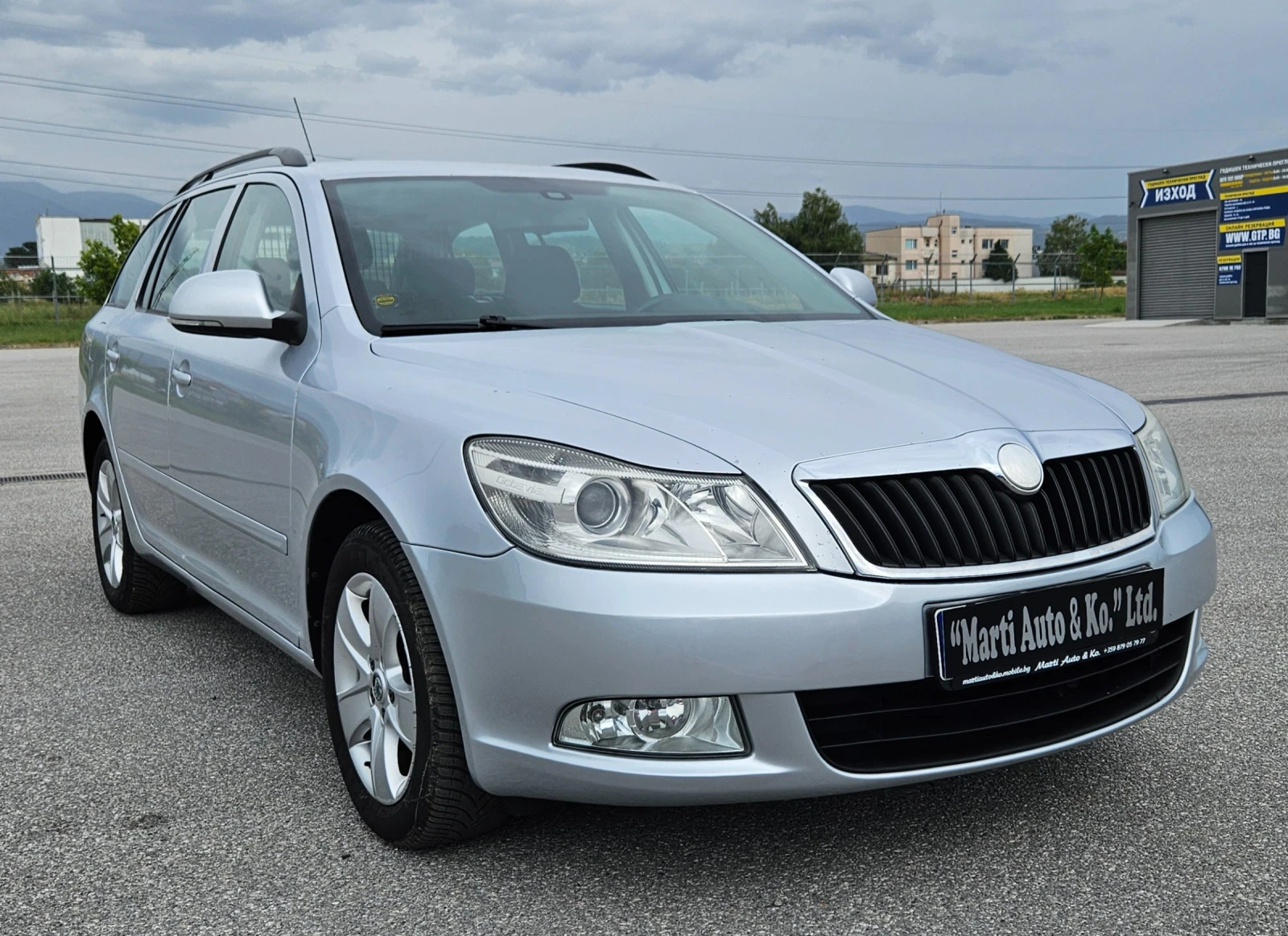 Skoda Octavia 1.6 TDI 4x4 - [1] 