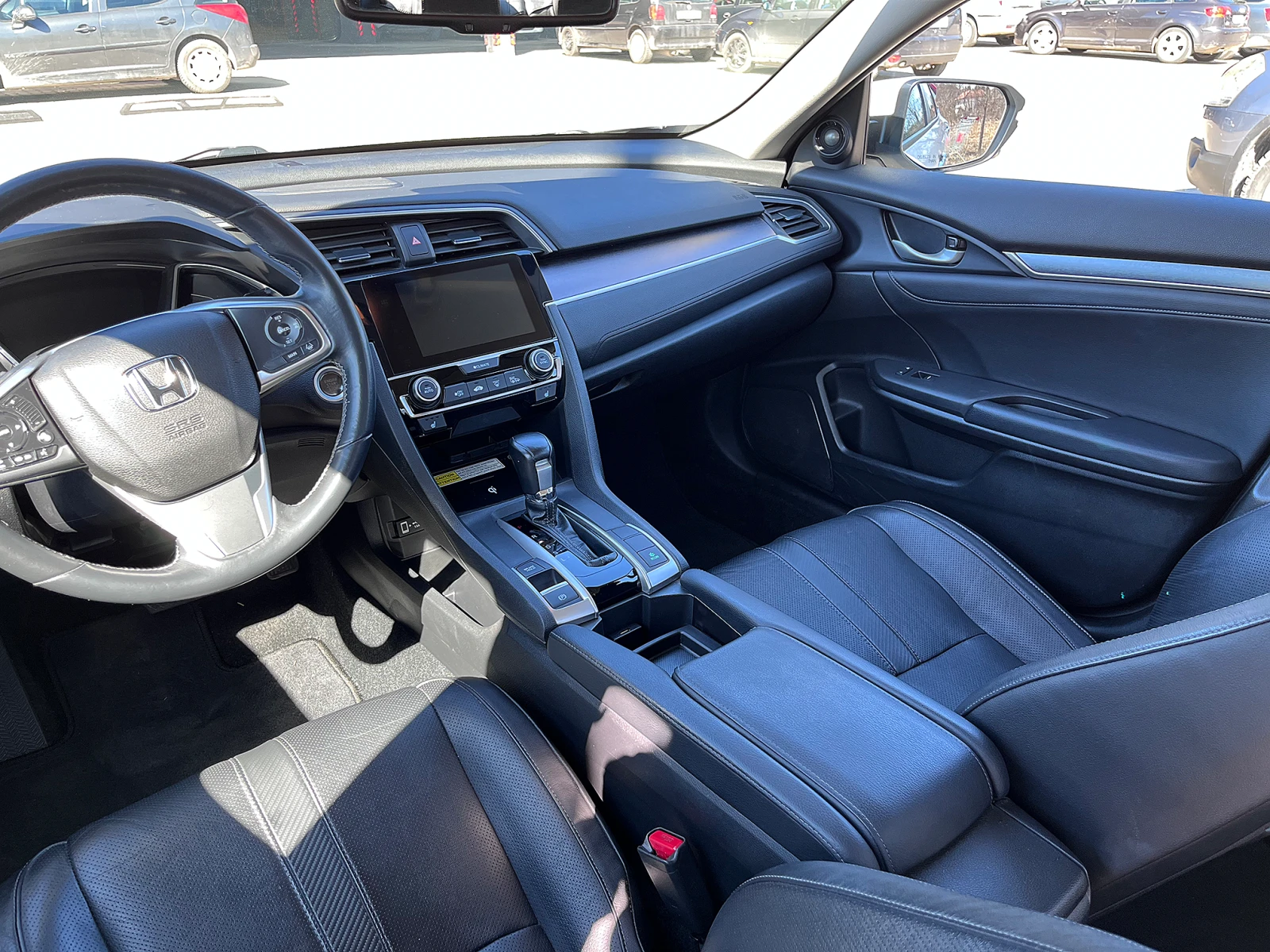 Honda Civic Touring - изображение 4