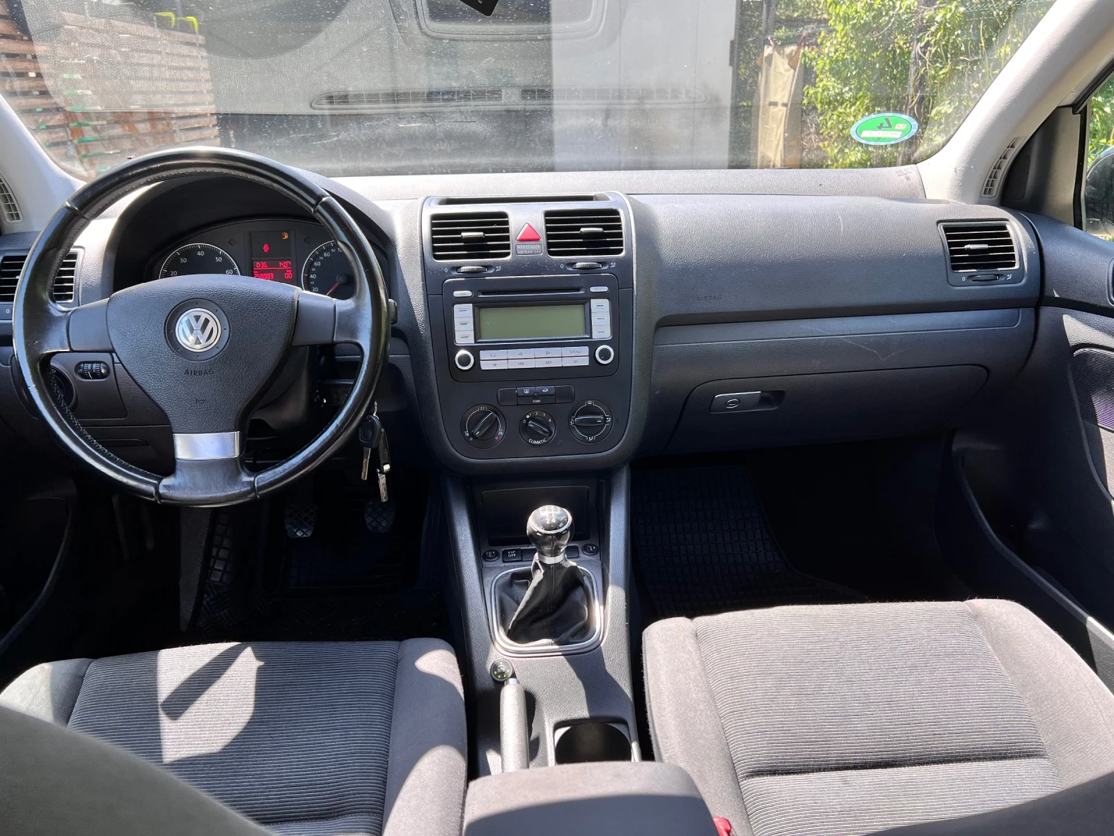 VW Golf 1.6 ГАЗ - изображение 10