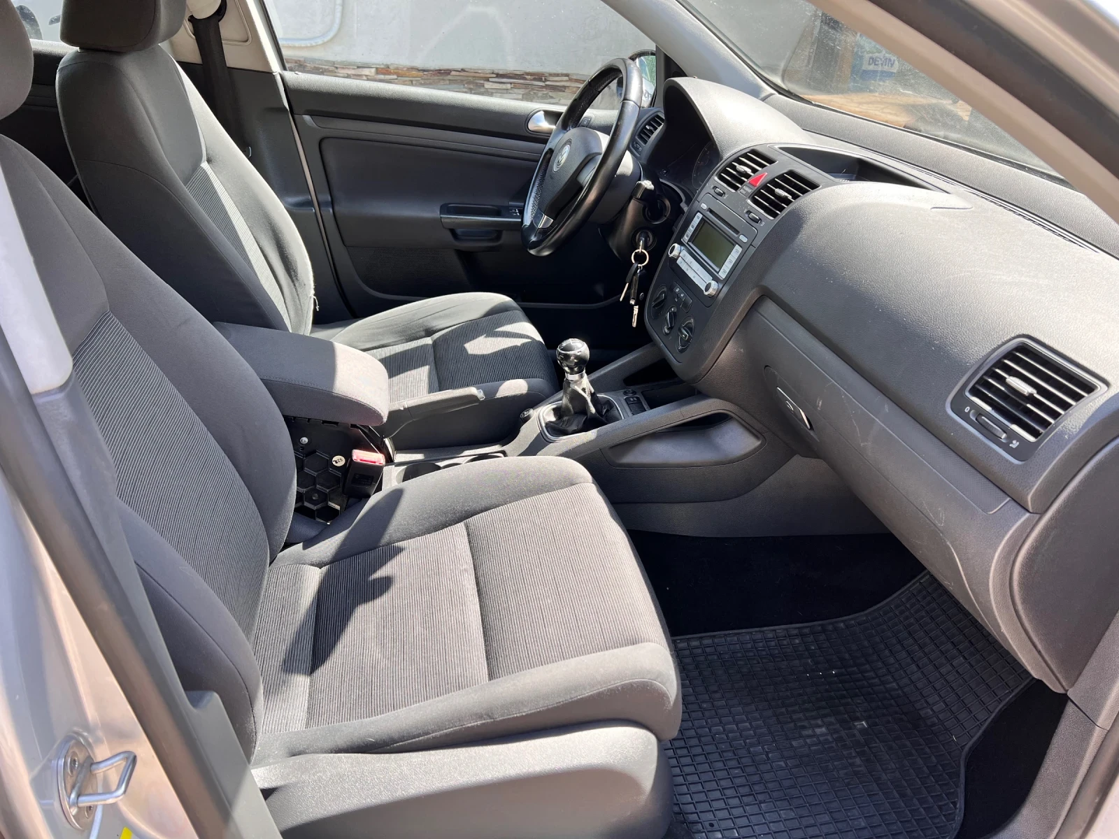 VW Golf 1.6 ГАЗ - изображение 5