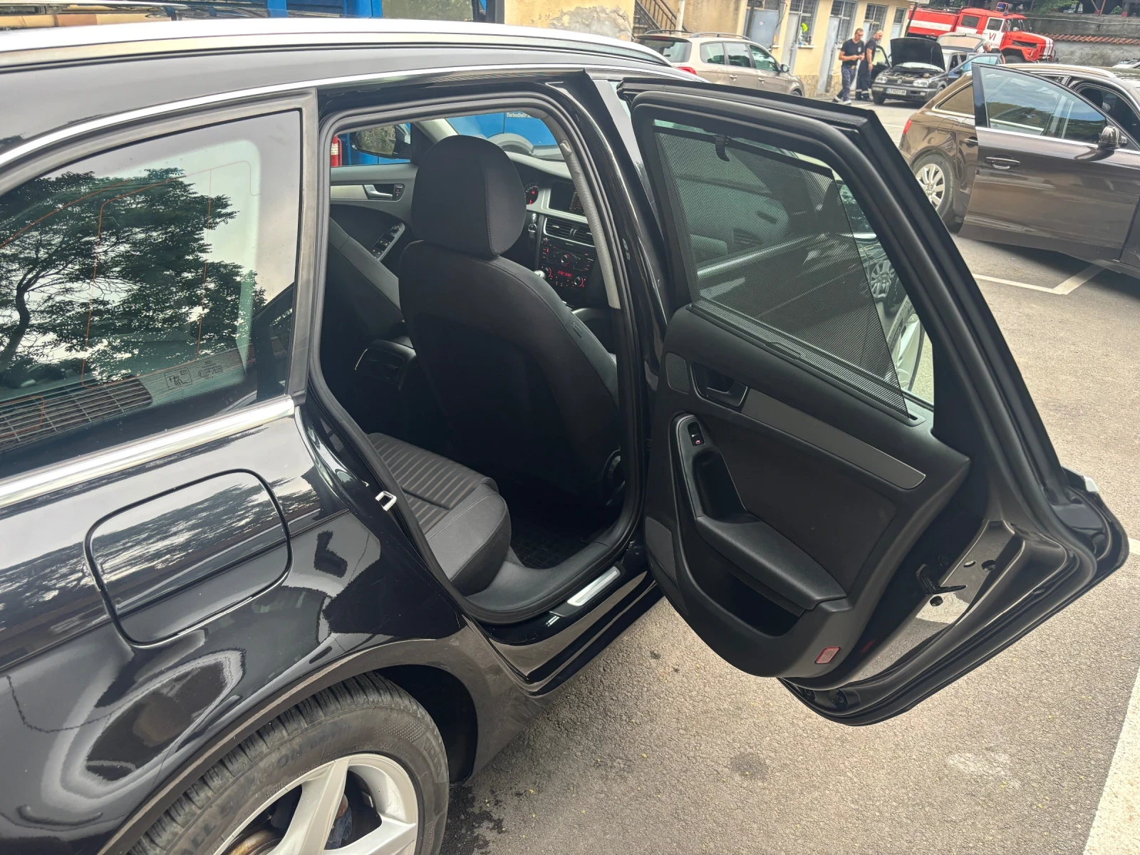 Audi A4 2.0 TDI Bi LED - изображение 9