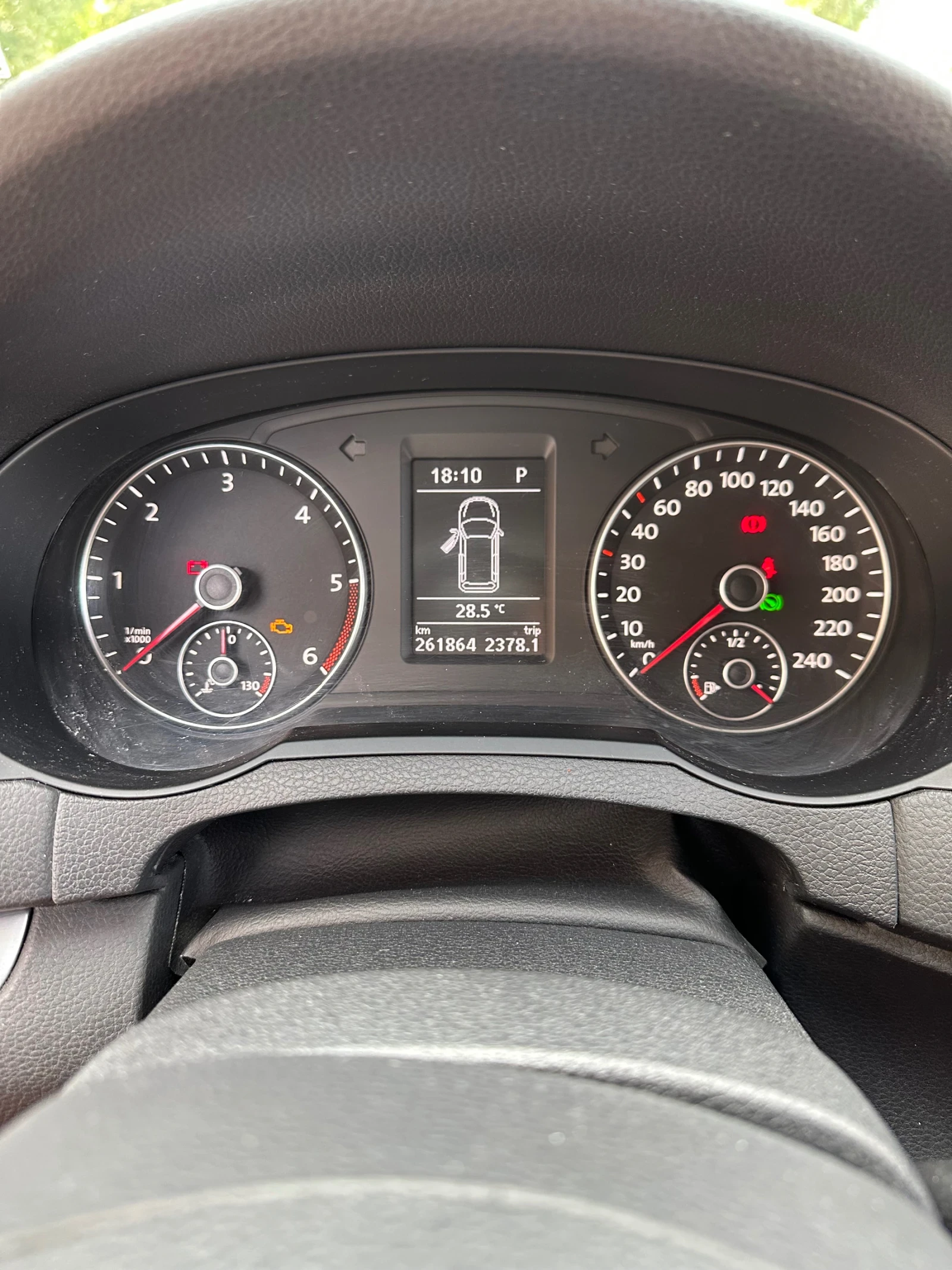 VW Sharan 2.0 TDI - изображение 6