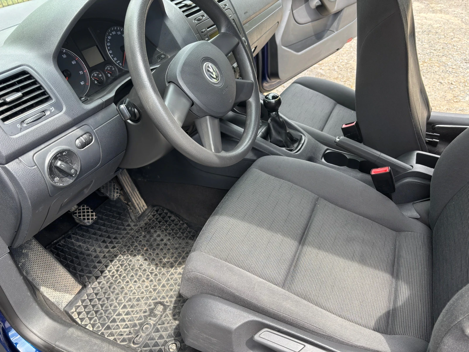 VW Golf  - изображение 9