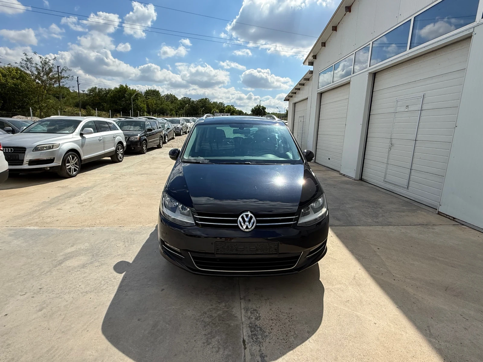 VW Sharan 2.0tdi 140k.c* DSG* Panorama* Highline* Navi* UNIK | Mobile.bg   11