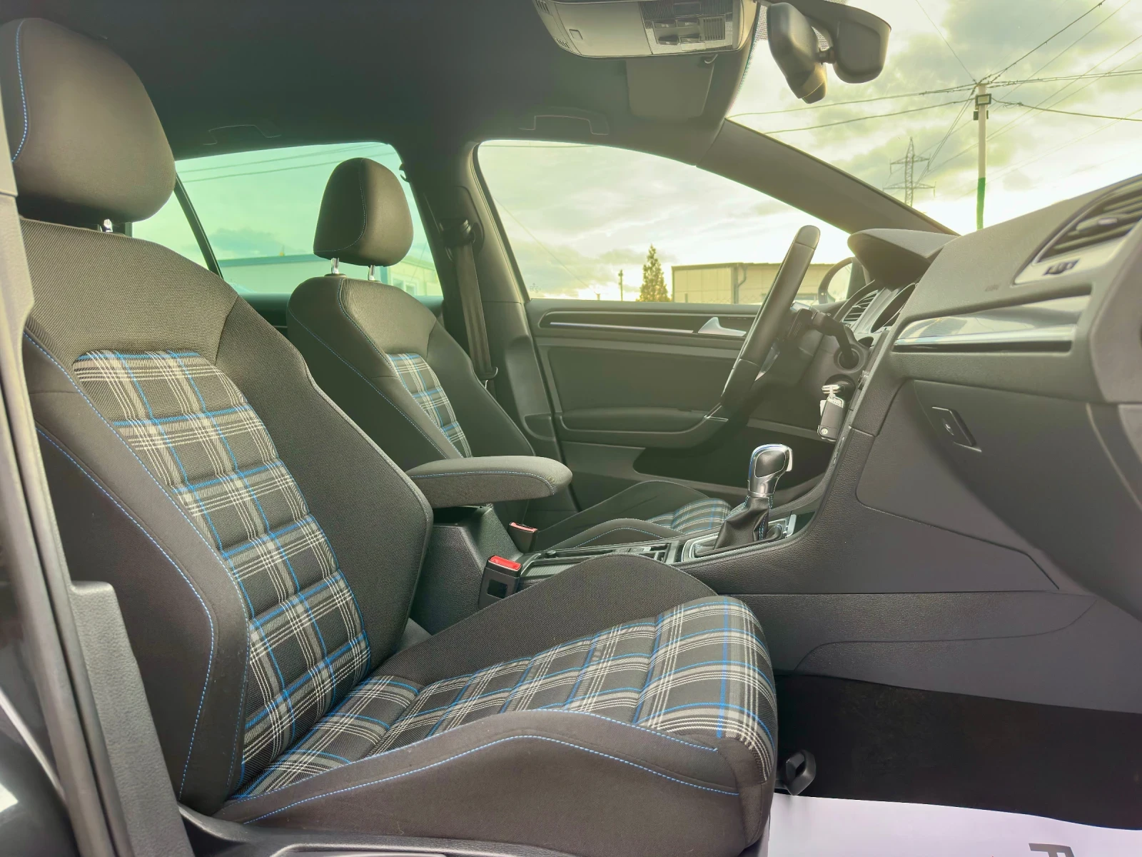 VW Golf 1.4 GTE PLUG-IN HYBRID:: ������:: LED:: | Mobile.bg � ����������� 12