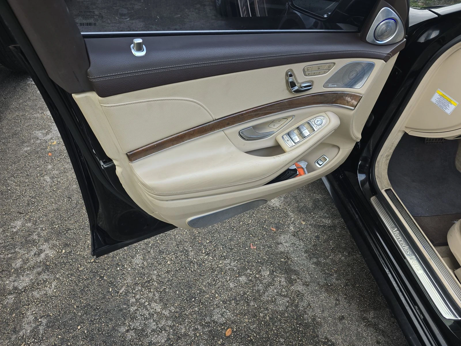 Mercedes-Benz S 500 AMG* PACK* 3D* BURMESTER* ДИСТОРНИК* МАСАЖ* ОБДУХВ - изображение 7