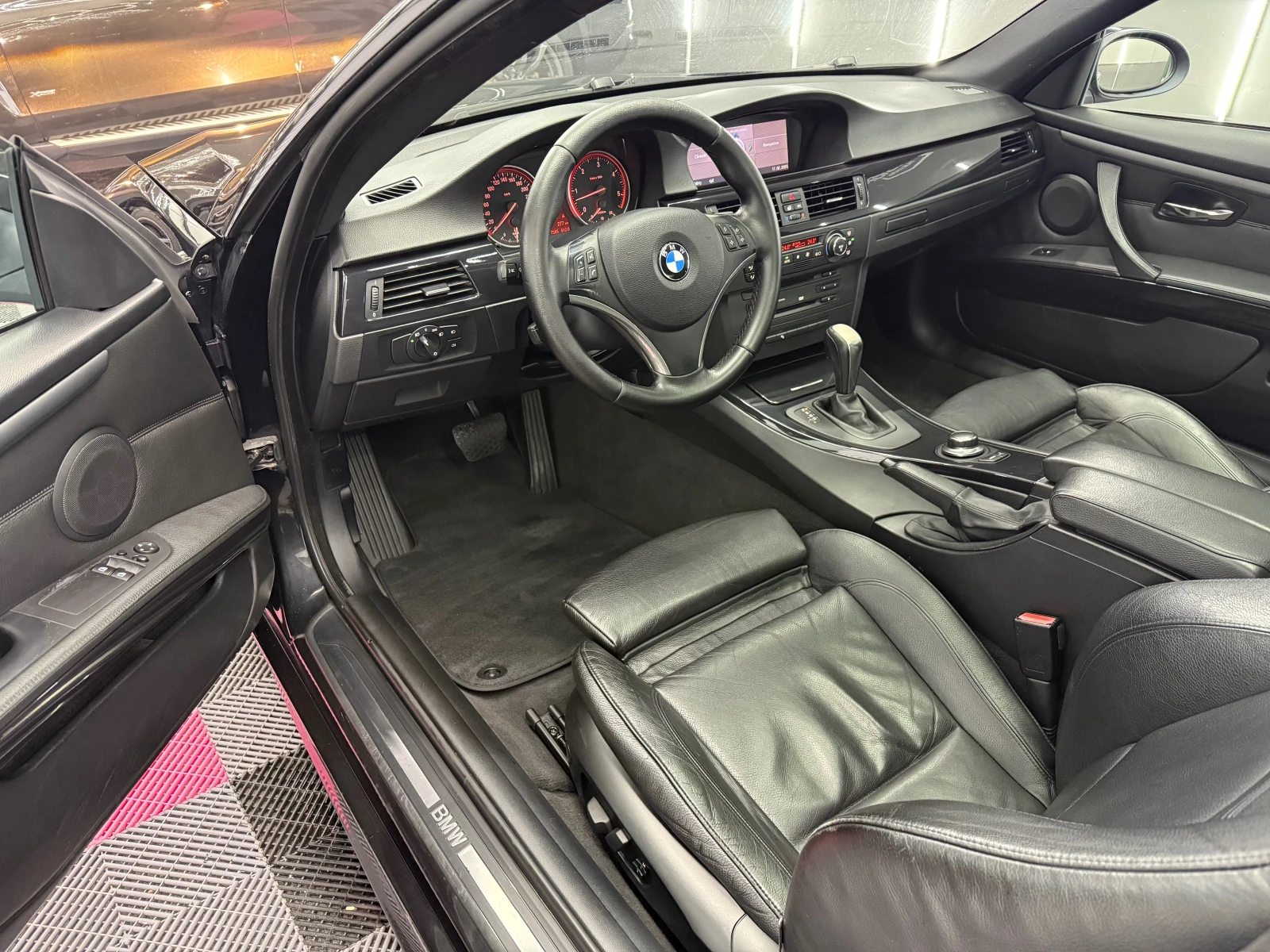 BMW 330 D M PACK KEYLESS NAVI RECARO - изображение 5