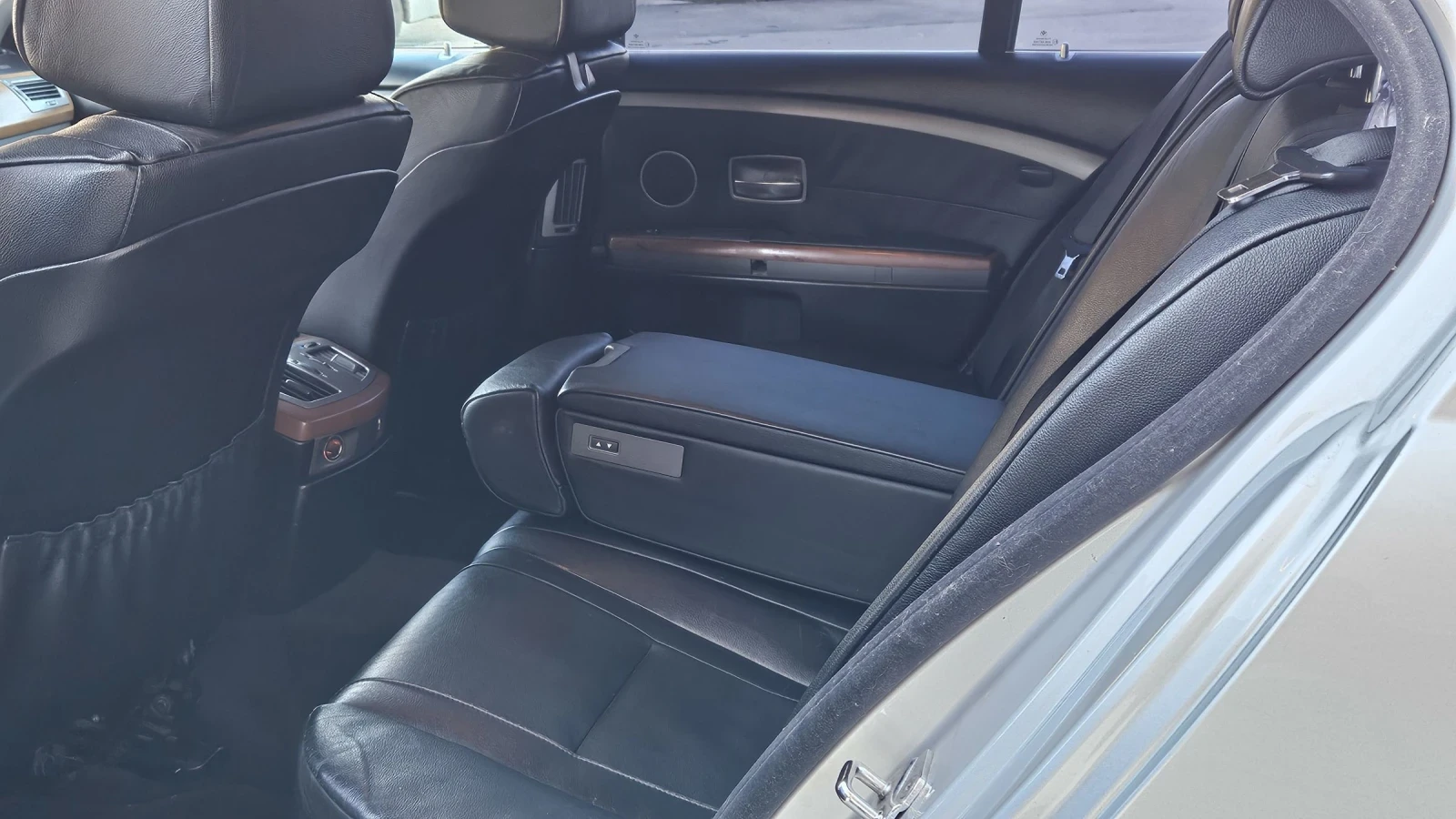 BMW 730, снимка 11 - Автомобили и джипове - 53840769