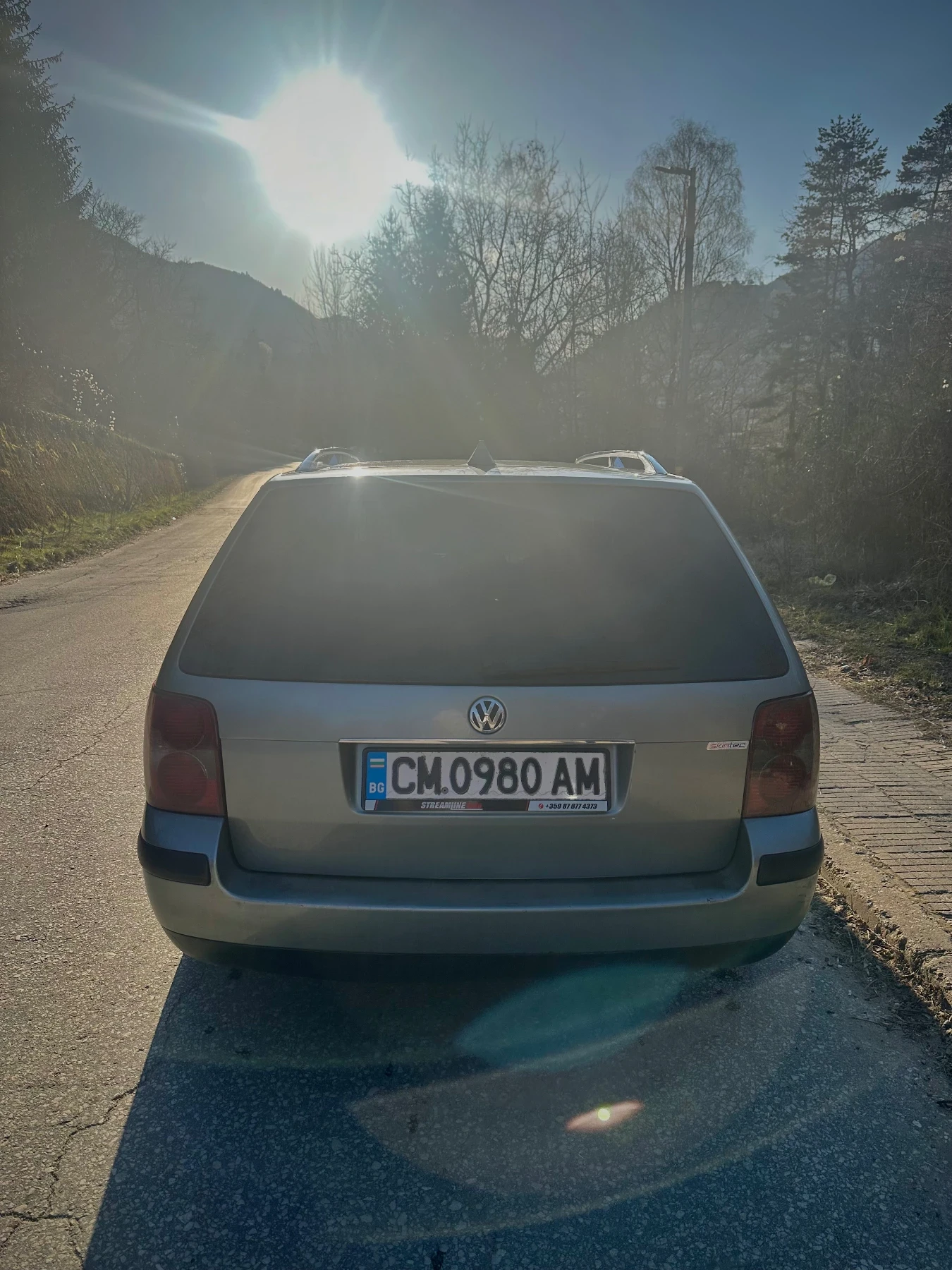 VW Passat, снимка 4 - Автомобили и джипове - 53849358