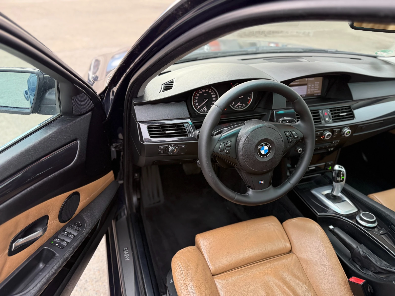 BMW 525 Recaro/Panorama, снимка 6 - Автомобили и джипове - 53865336