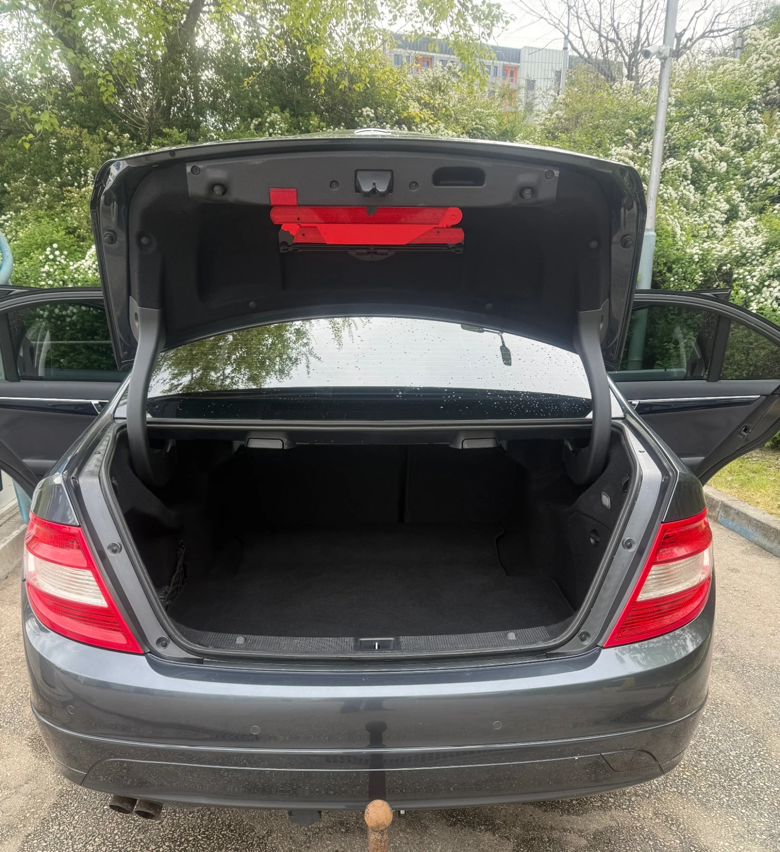 Mercedes-Benz C 180, снимка 11 - Автомобили и джипове - 54411928