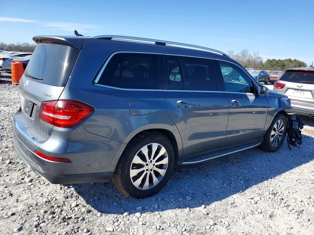 Mercedes-Benz GLS 450 3.0l 4Matic, снимка 3 - Автомобили и джипове - 54430582