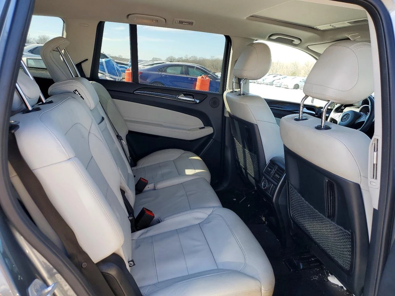 Mercedes-Benz GLS 450 3.0l 4Matic, снимка 10 - Автомобили и джипове - 54430582