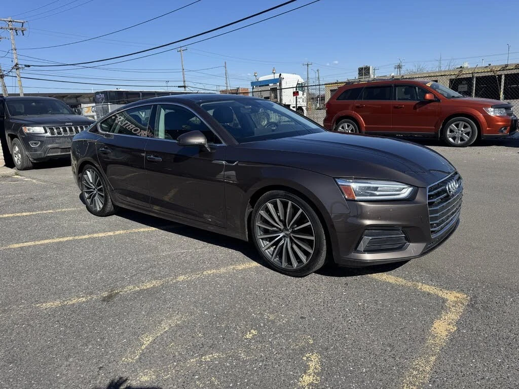 Audi A5 2.0 TFSI quattro* АвтоКредит* (Цена до БГ) , снимка 3 - Автомобили и джипове - 54524486