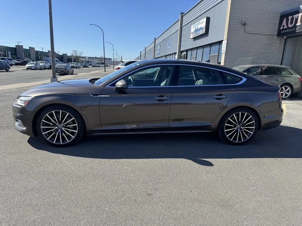 Audi A5 2.0 TFSI quattro* АвтоКредит* (Цена до БГ) , снимка 4 - Автомобили и джипове - 54524486