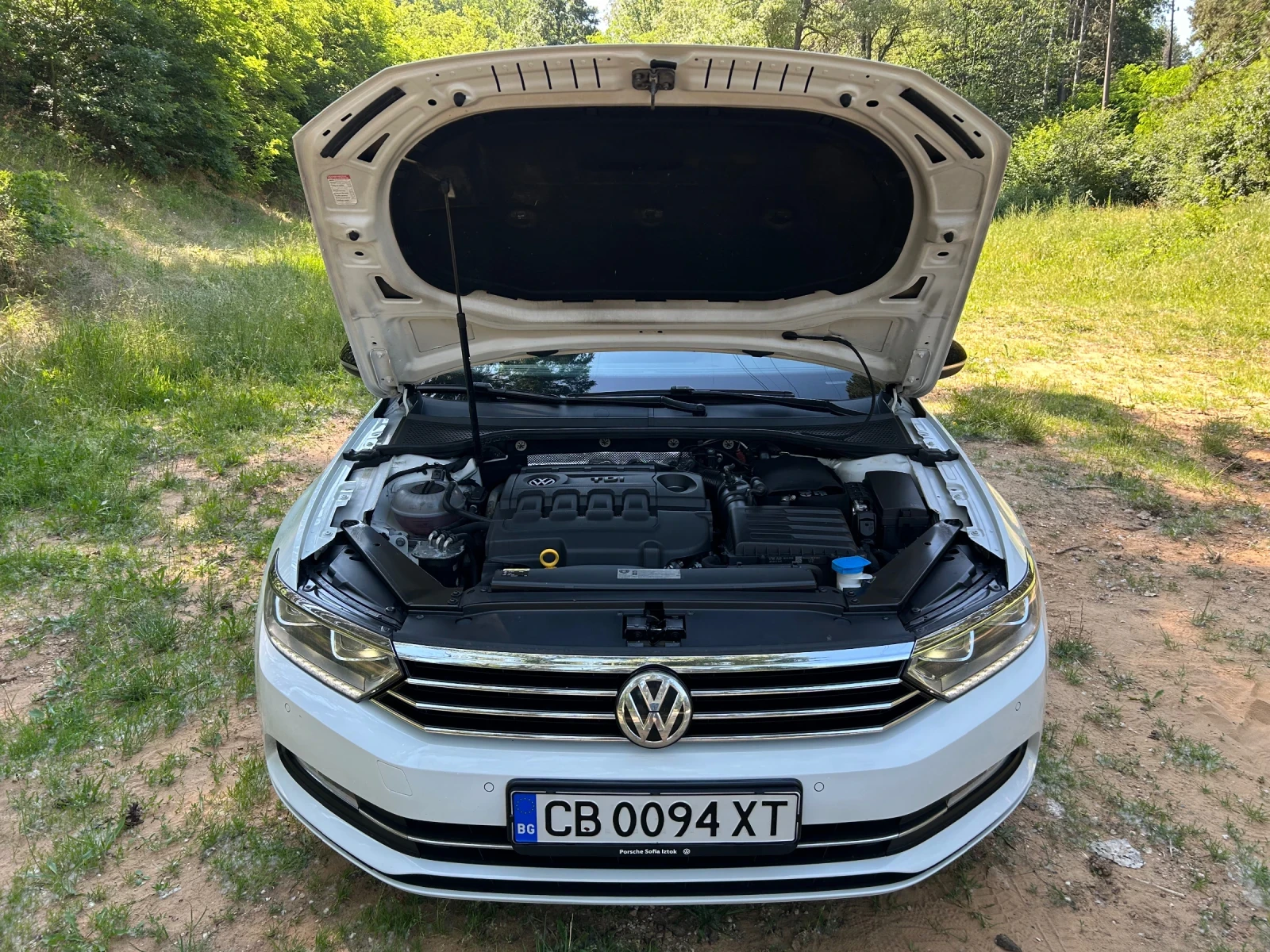 VW Passat 2.0TDI DSJ Evro6b, снимка 15 - Автомобили и джипове - 54987094