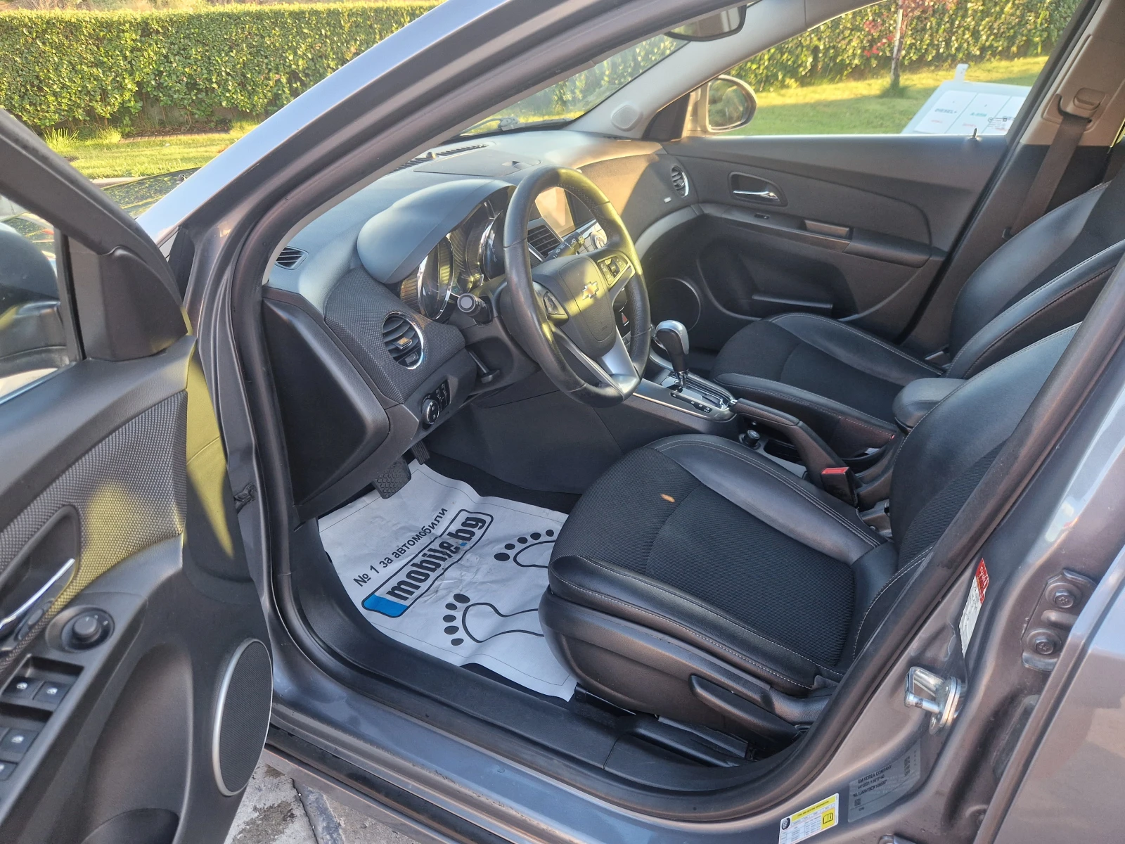 Chevrolet Cruze 2.0D/EU5b/Full екстри, снимка 2 - Автомобили и джипове - 55168605