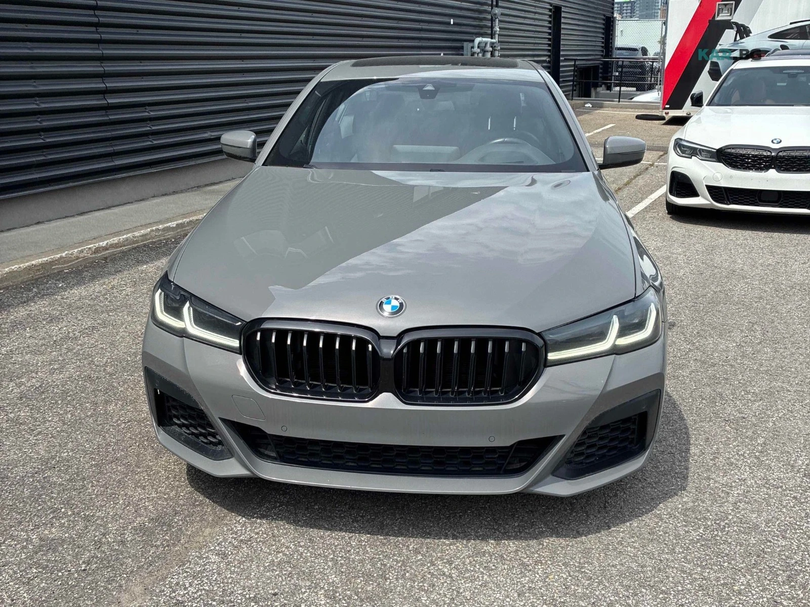 BMW 540 xDrive Автокредит Цена до България, снимка 3 - Автомобили и джипове - 55374831