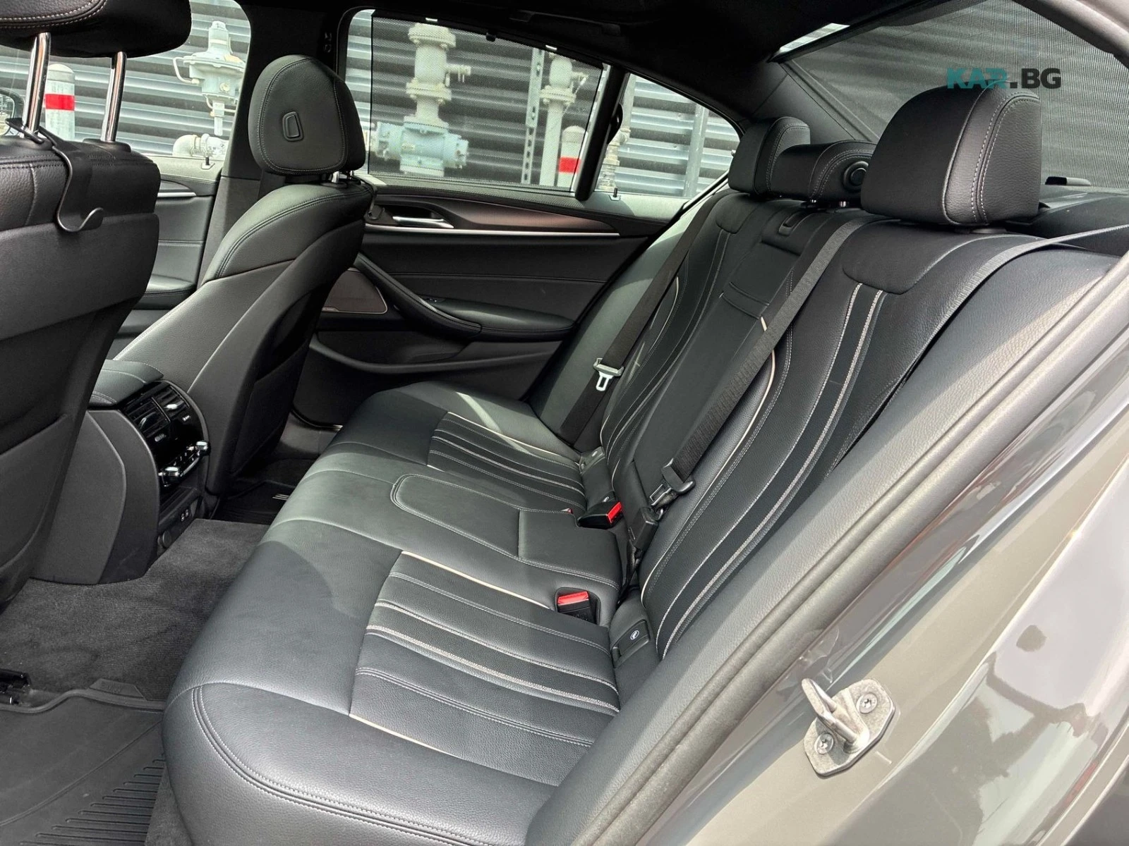 BMW 540 xDrive Автокредит Цена до България, снимка 13 - Автомобили и джипове - 55374831