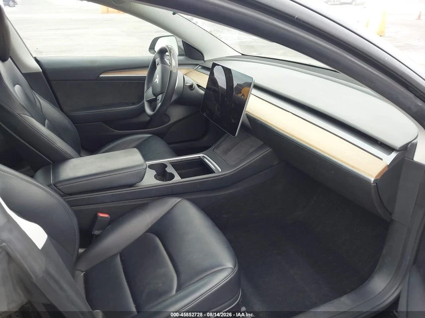 Tesla Model 3 LONG RANGE* DUAL MOTOR* 360* ПОДГРЕВ* ОБДУХ* PANO, снимка 10 - Автомобили и джипове - 55753517