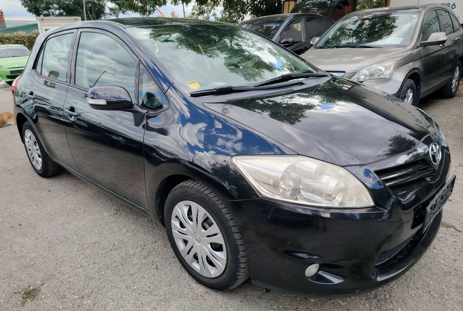 Toyota Auris 1.6vvti/SOLL, снимка 3 - Автомобили и джипове - 56185700