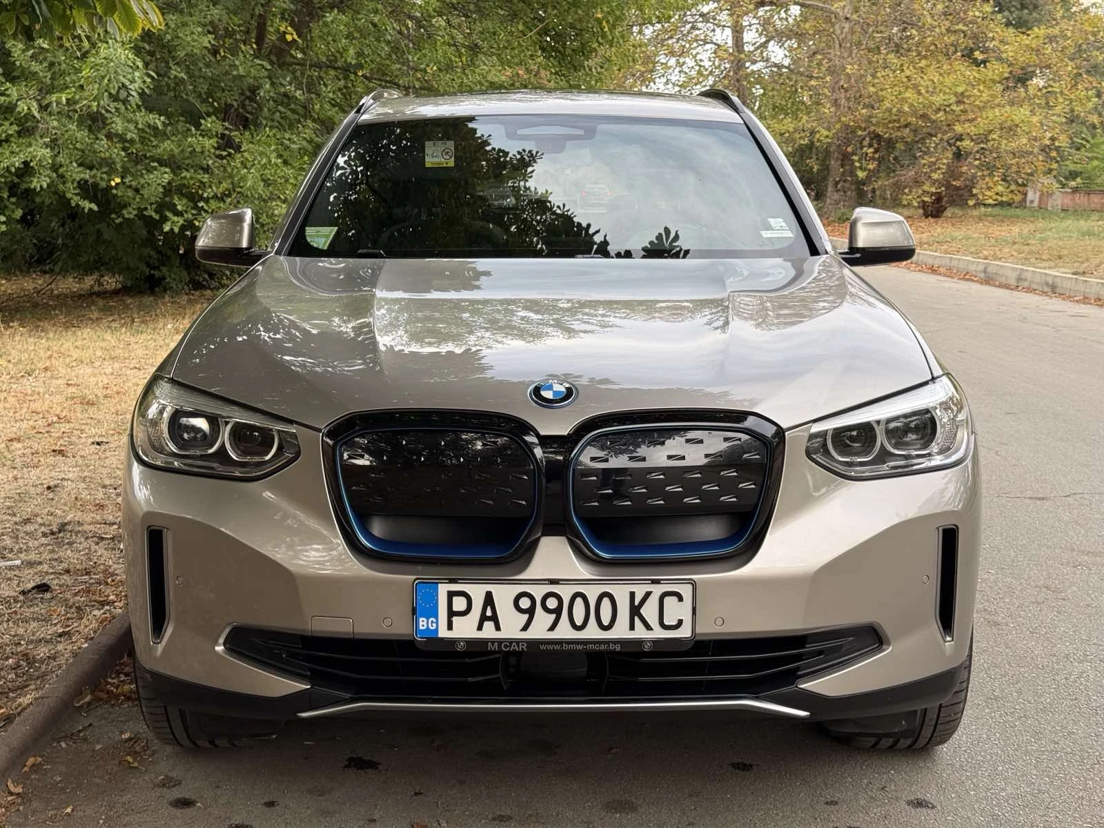 BMW iX3 SUV