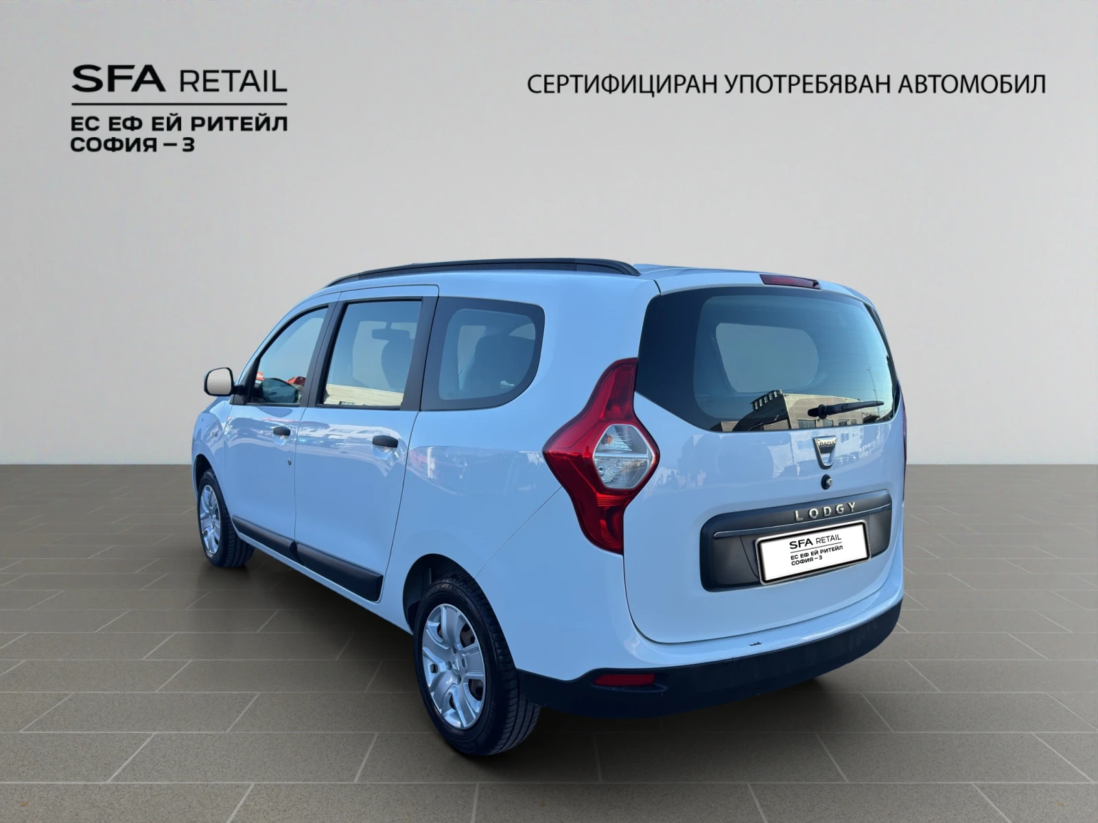 Dacia Lodgy 1.5DCI 95HP MT, снимка 7 - Автомобили и джипове - 56375525
