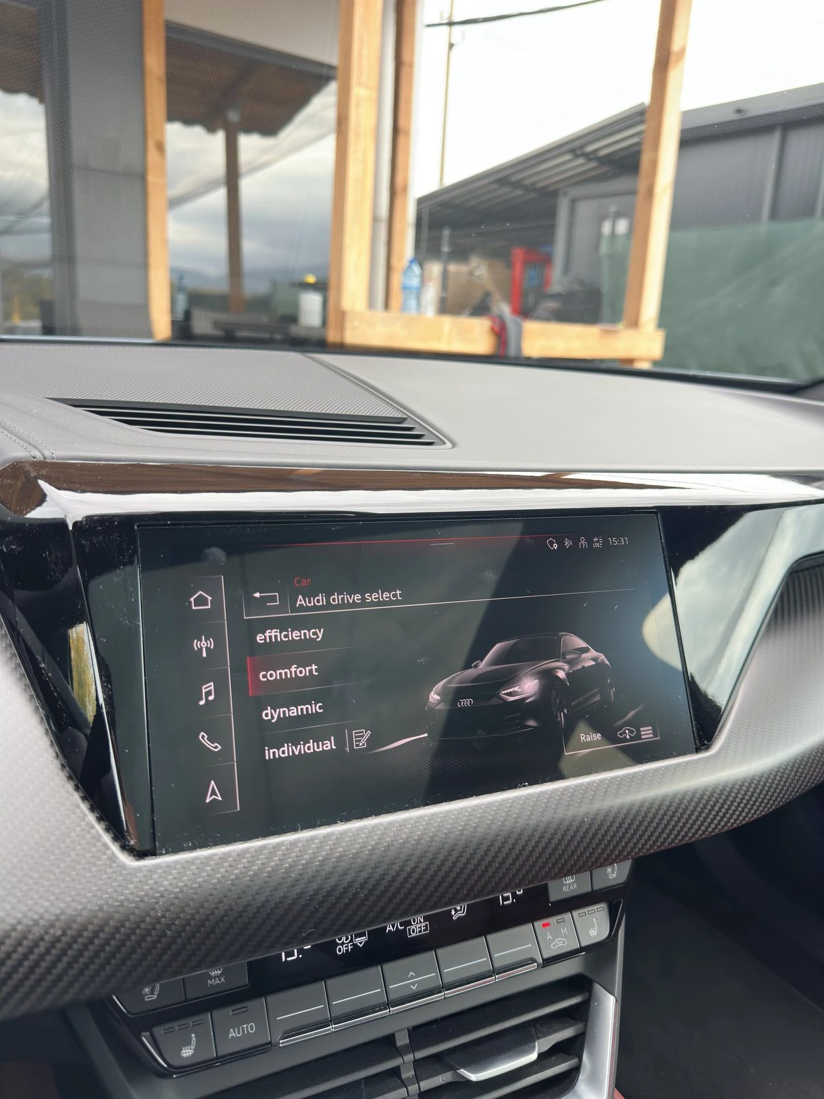 Audi E-Tron GT 93KWh/476�.�/360CAM/PANO/GT/2023�/�������� | Mobile.bg � ����������� 14