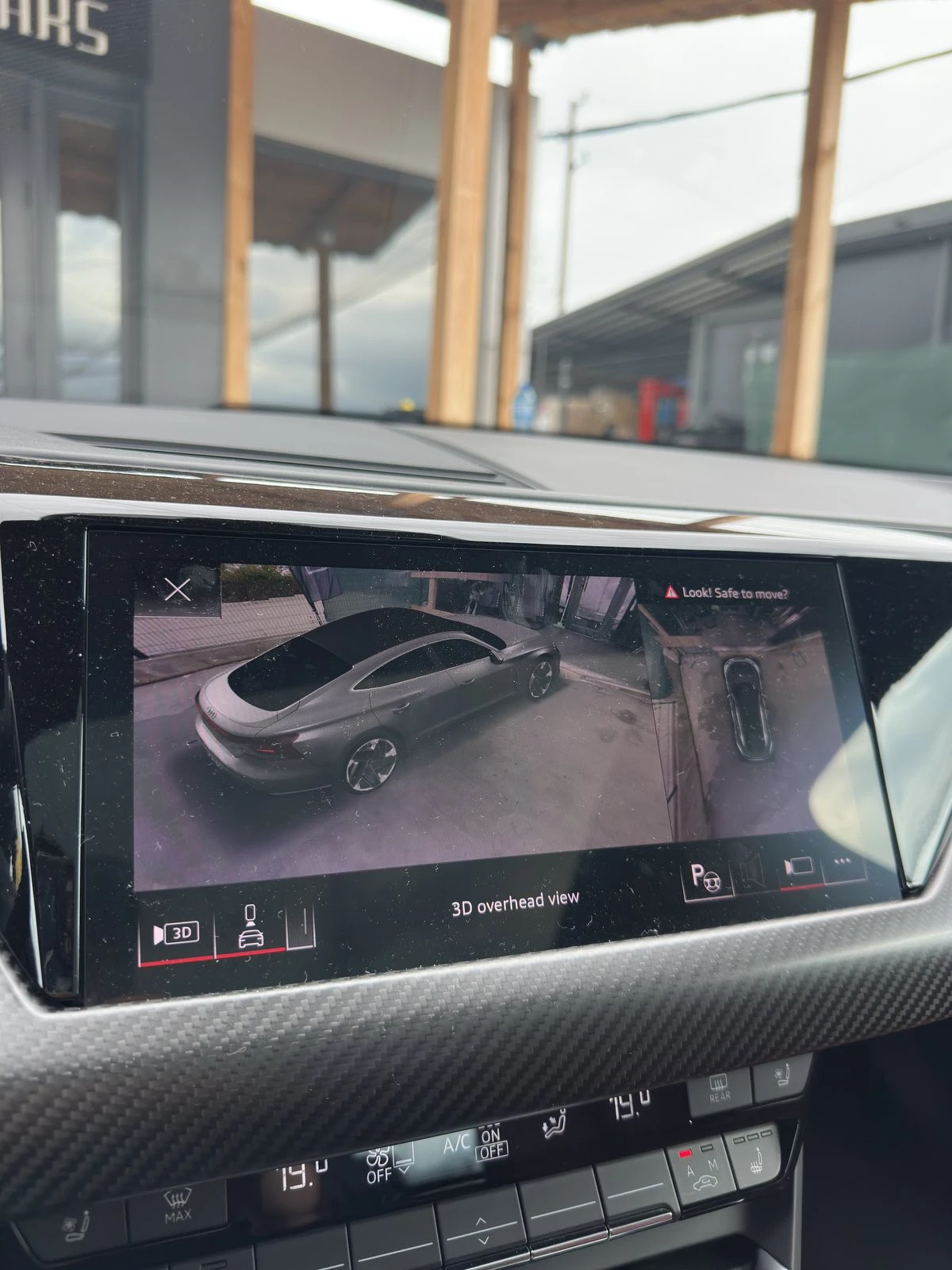 Audi E-Tron GT 93KWh/476�.�/360CAM/PANO/GT/2023�/�������� | Mobile.bg � ����������� 15