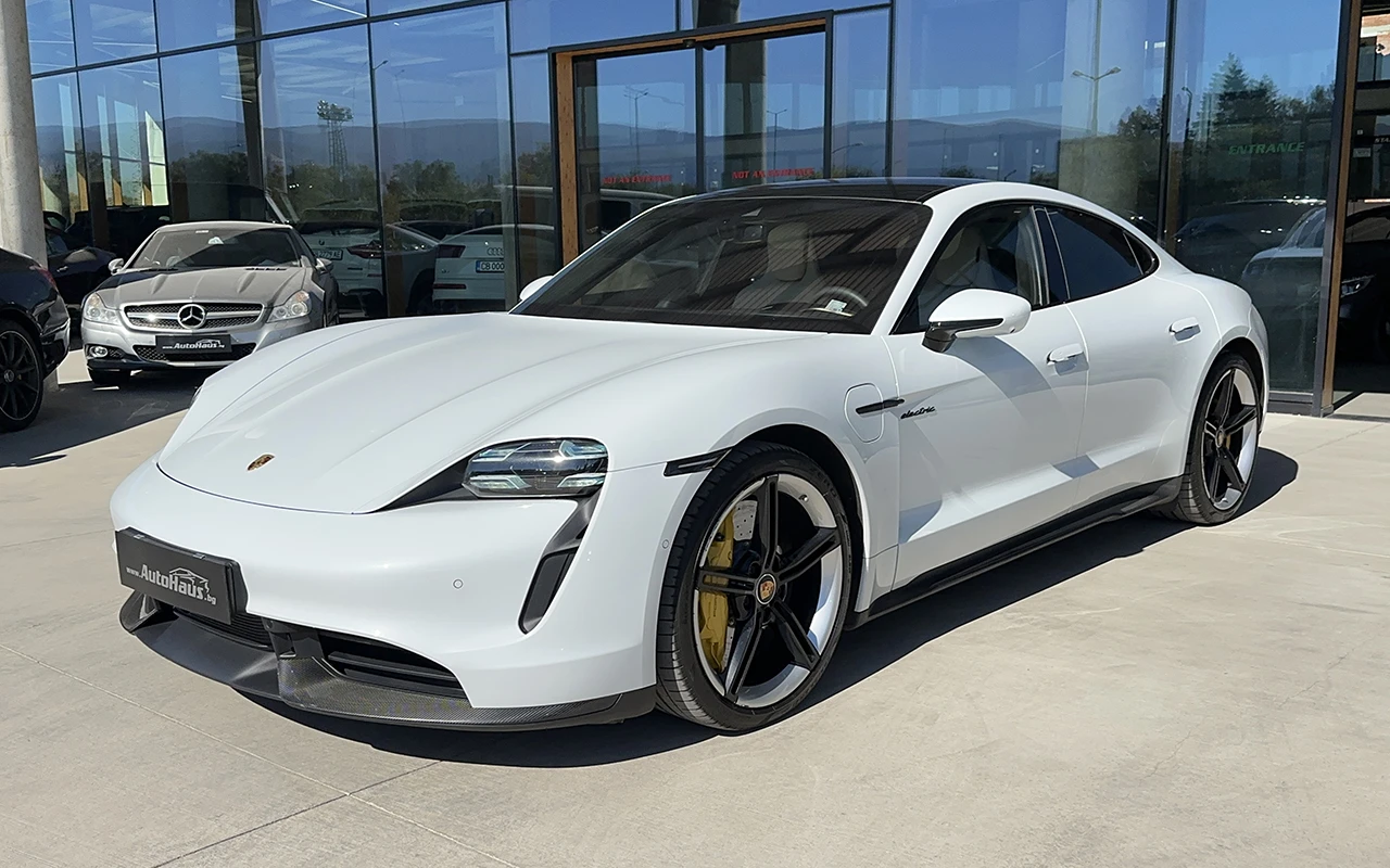Porsche Taycan Turbo S, снимка 2 - Автомобили и джипове - 56651919