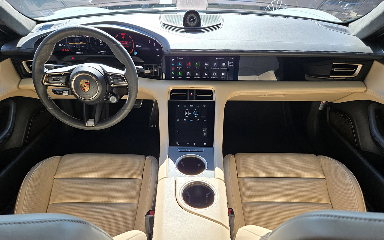 Porsche Taycan Turbo S, снимка 5 - Автомобили и джипове - 56651919