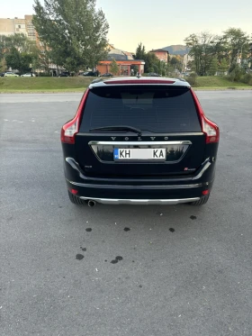 Volvo XC60 Двигателят е пет цилиндров на Волво , снимка 15