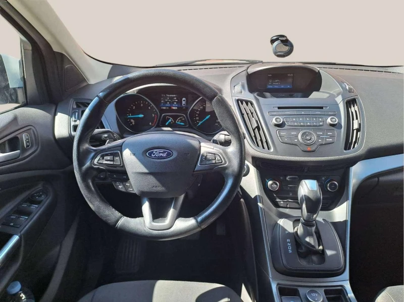 Ford Kuga 2.0 TDCI, снимка 10 - Автомобили и джипове - 48093438