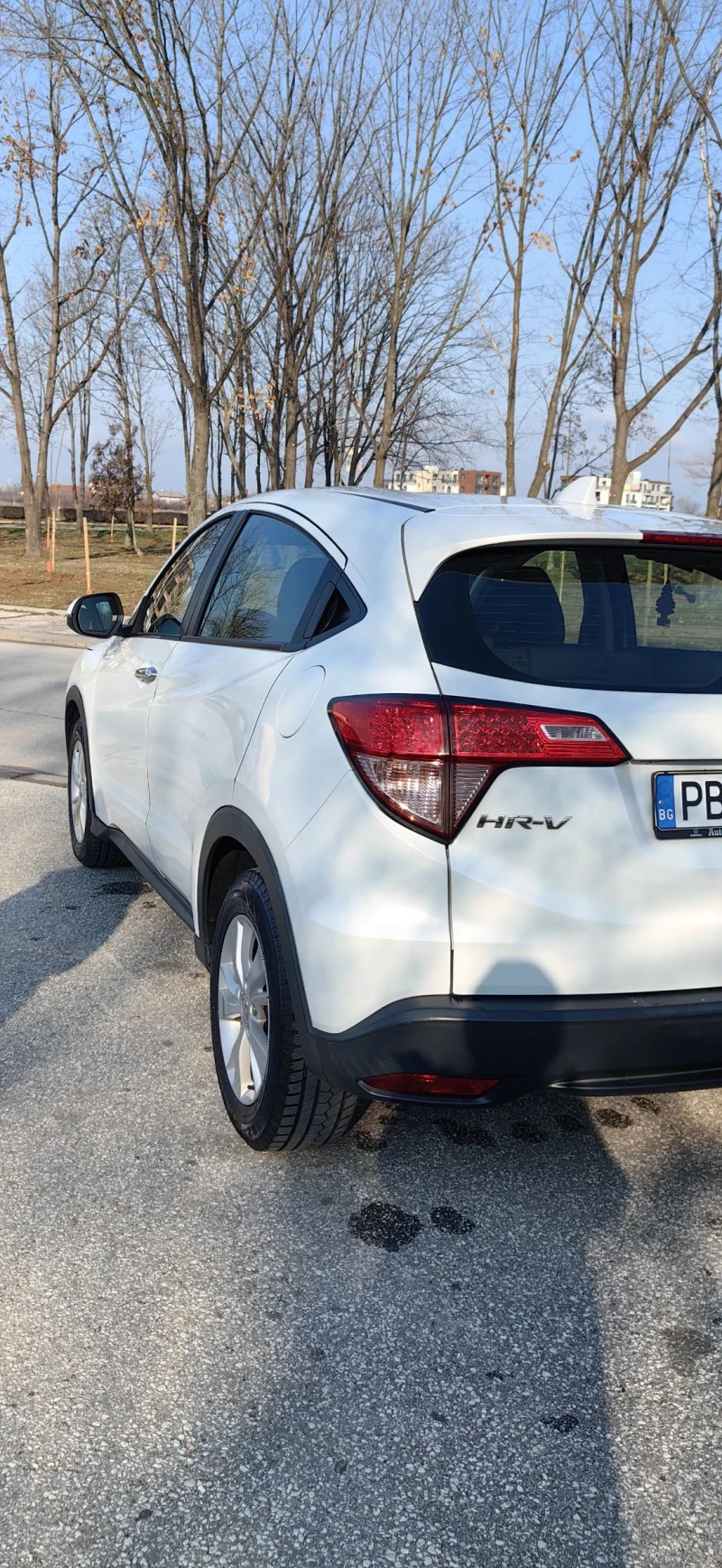 Honda Hr-v 1.5i , снимка 4 - Автомобили и джипове - 48509499