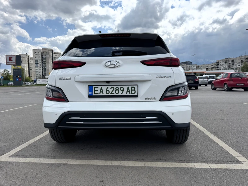 Hyundai Kona EV Trend, снимка 7 - Автомобили и джипове - 52678422