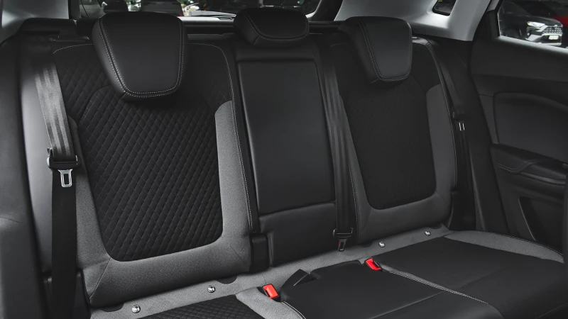 Opel Grandland X 1.6 Turbo Elite Plug-in Hybrid4 4x4 Automatic, снимка 11 - Автомобили и джипове - 51986175