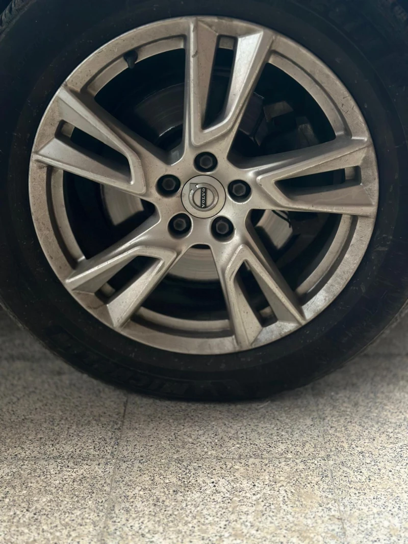 Volvo XC60, снимка 6 - Автомобили и джипове - 53484921