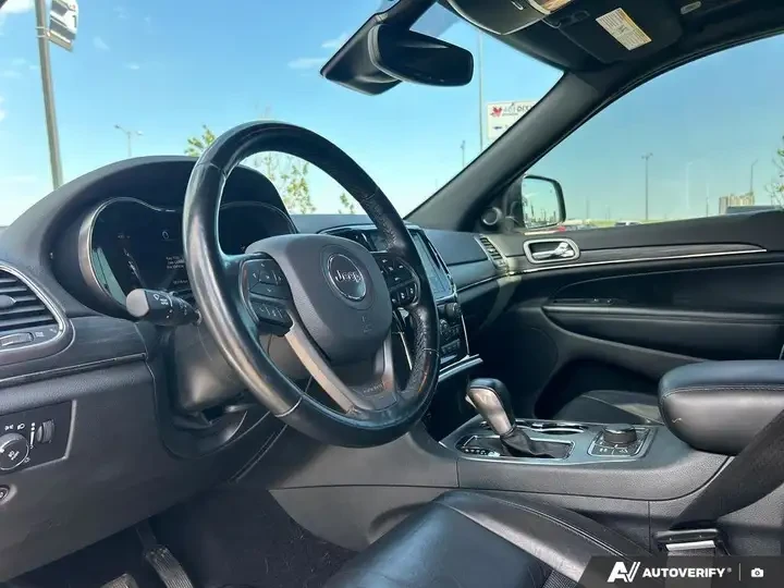 Jeep Grand cherokee Limited X 4x4 * 2 КЛЮЧА * CARFAX, снимка 11 - Автомобили и джипове - 54840523