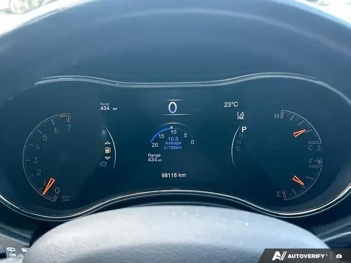 Jeep Grand cherokee Limited X 4x4 * 2 КЛЮЧА * CARFAX, снимка 15 - Автомобили и джипове - 54840523