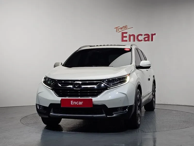 Honda Cr-v 1.5 TOURING 4WD, снимка 3 - Автомобили и джипове - 56303959