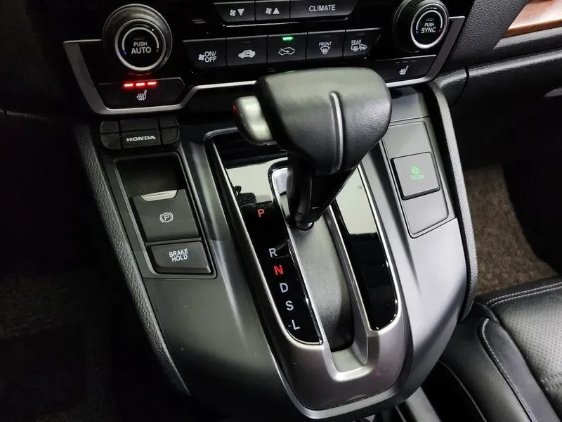 Honda Cr-v 1.5 TOURING 4WD, снимка 9 - Автомобили и джипове - 56303959