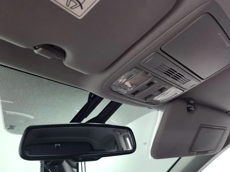 Honda Cr-v 1.5 TOURING 4WD, снимка 16 - Автомобили и джипове - 56303959