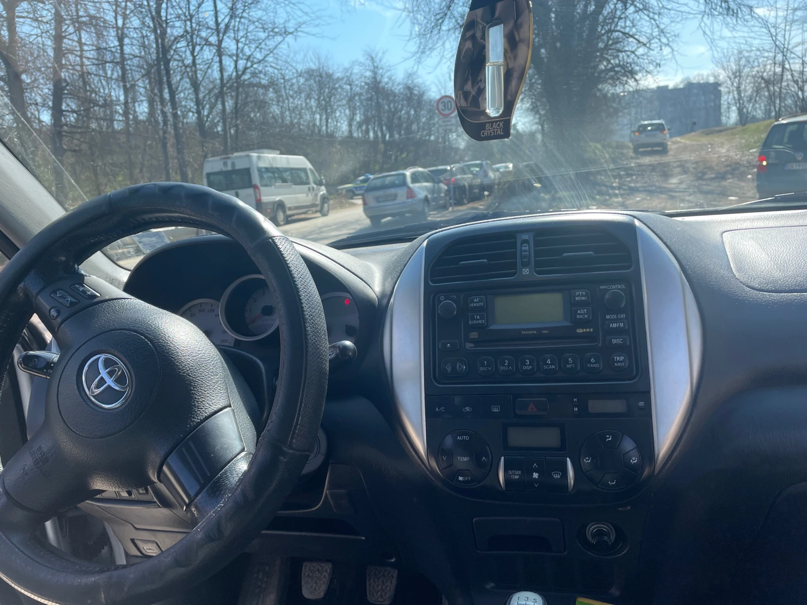 Toyota Rav4  - изображение 4