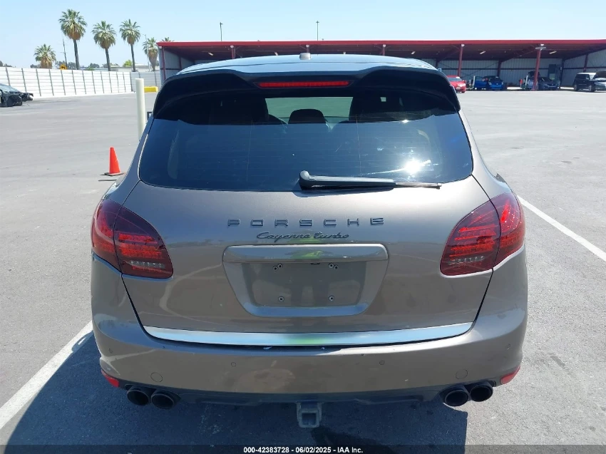 Porsche Cayenne TURBO* AWD* КЛИП НА ДВИГАТЕЛЯ - изображение 5