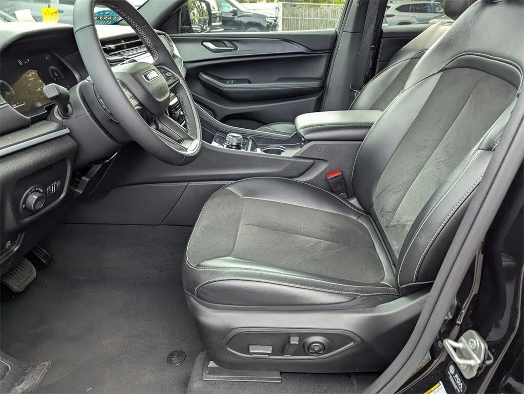 Jeep Grand cherokee * L Altitude * HeadUp* АвтоКредит* (ЦЕНА ДО БГ) - изображение 10