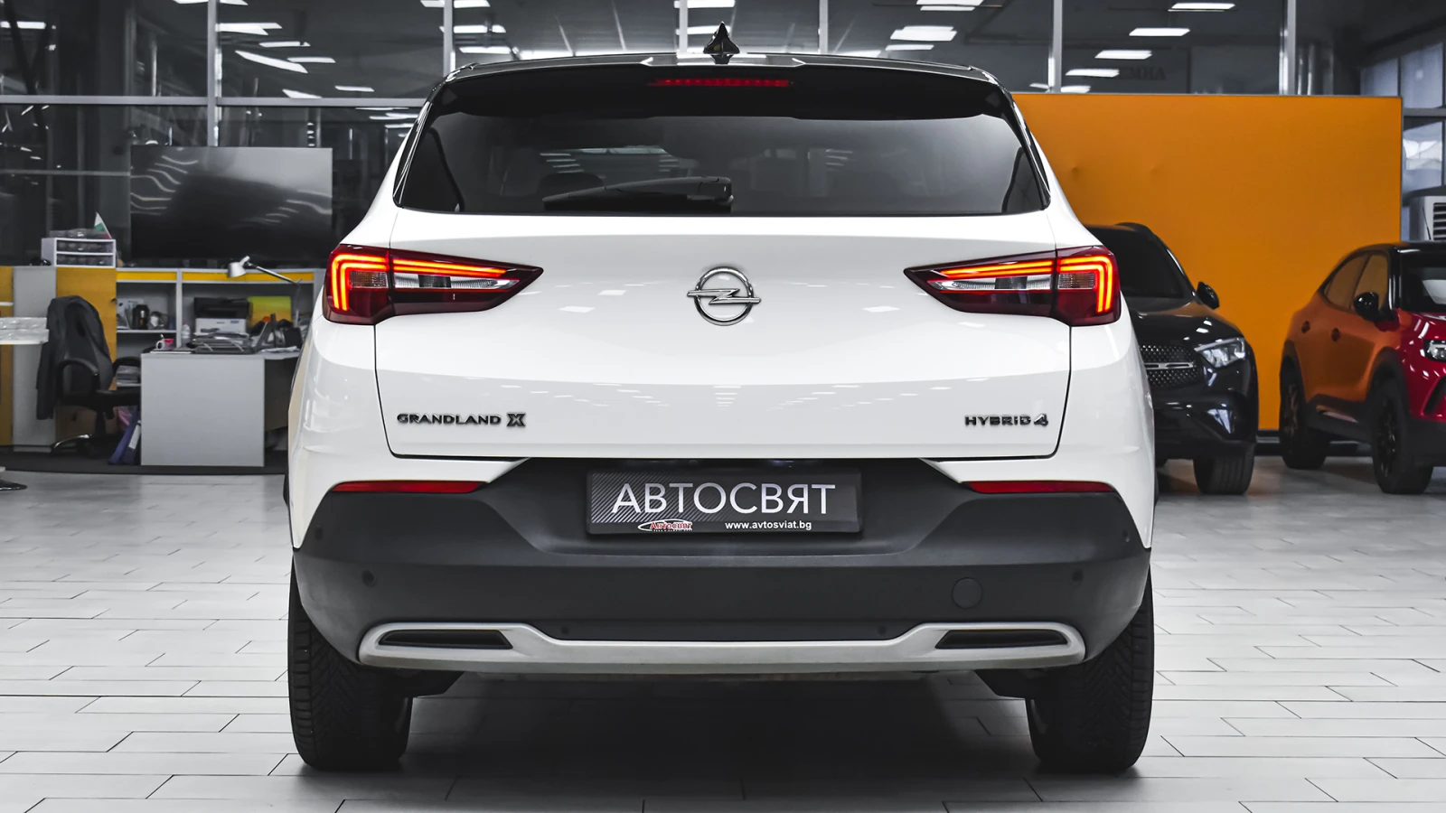 Opel Grandland X 1.6 Turbo Elite Plug-in Hybrid4 4x4 Automatic - изображение 3