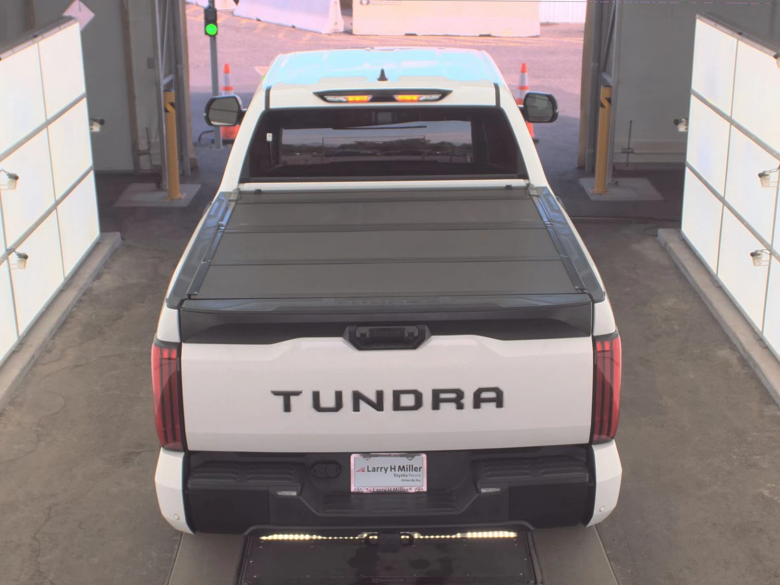 Toyota Tundra SR5 Crew - изображение 6
