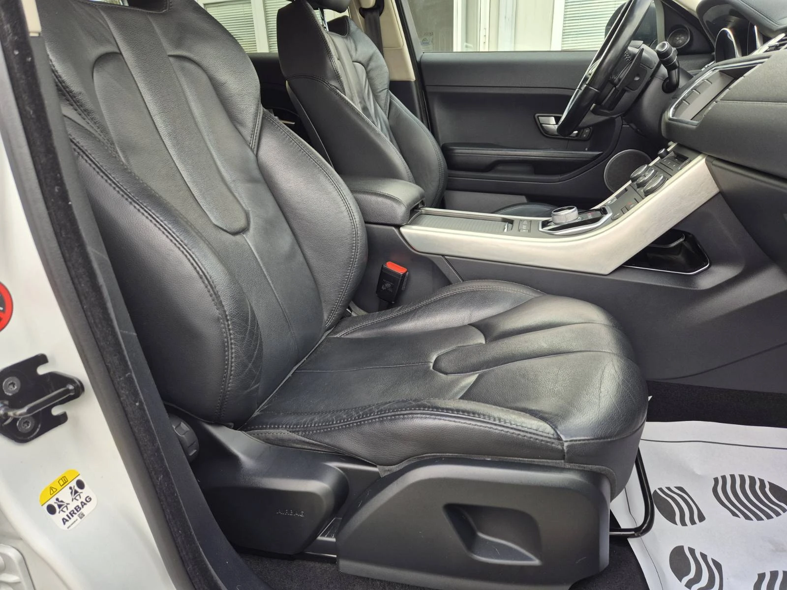 Land Rover Range Rover Evoque 2.2D-173.000-  | Mobile.bg   12